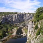Séjour en famille en ardèche : idées de locations de vacances kids friendly